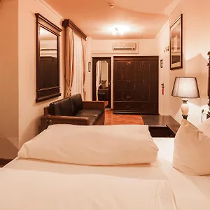 Hotel Aviv, Dresden